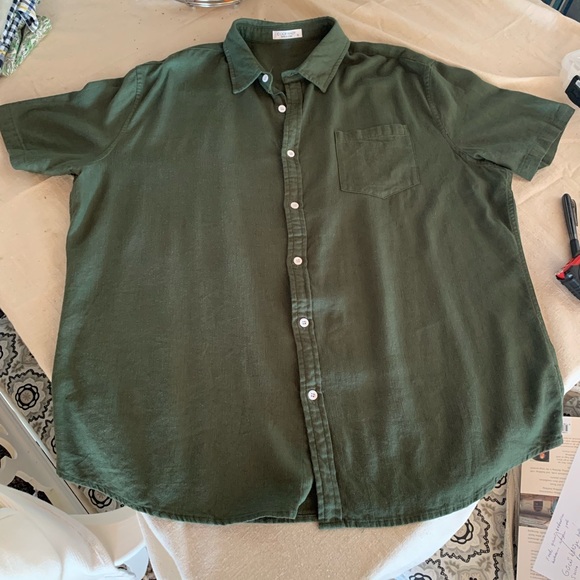 CooFandy Men's Rayon Linen button down green Shirt - Picture 2 of 9